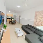 Exclusive 3 Bedroom @Sungai Besi, Kuala Lumpur