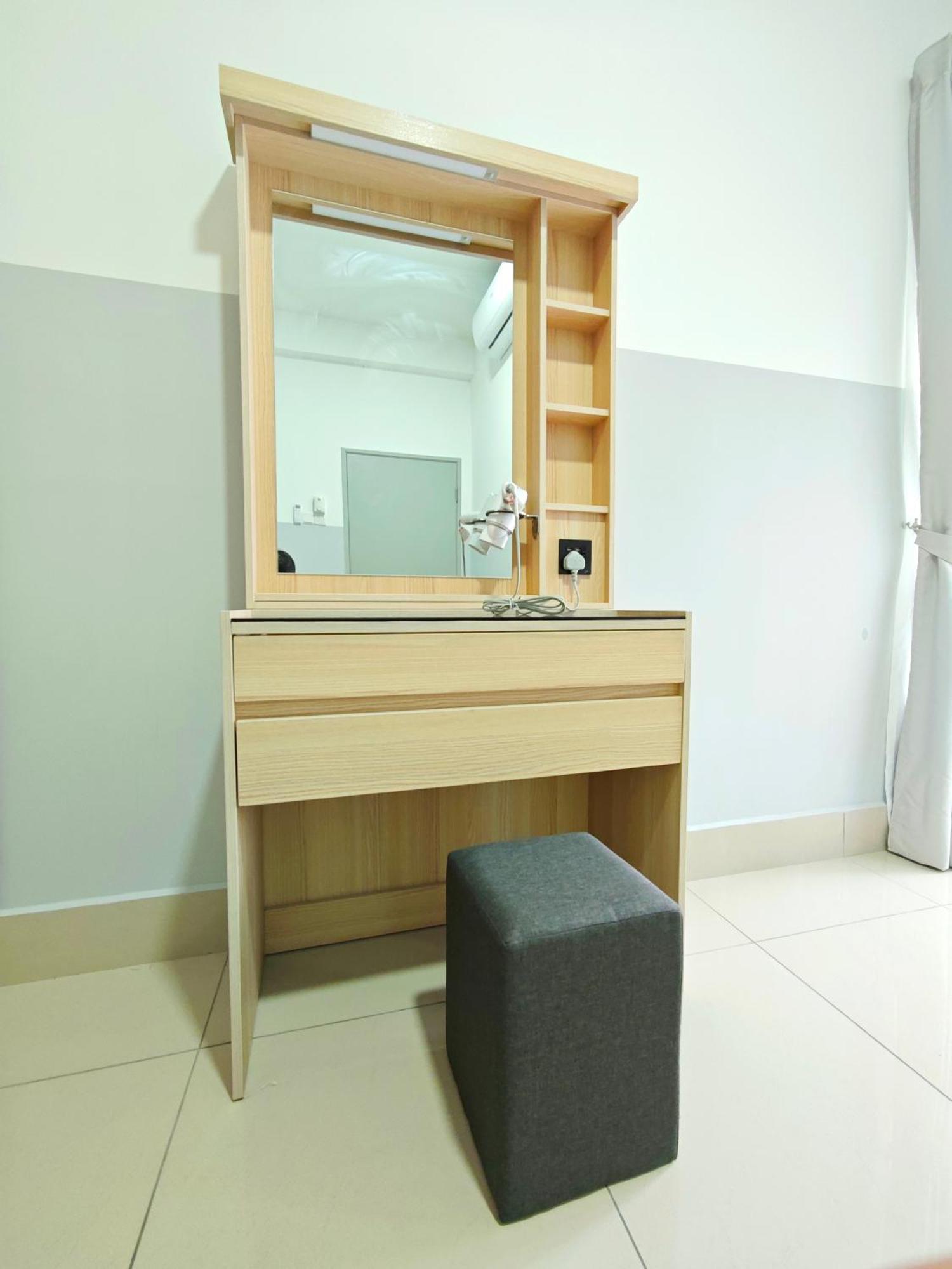 Exclusive 3 Bedroom @sungai Besi, Pangsapuri Kuala Lumpur